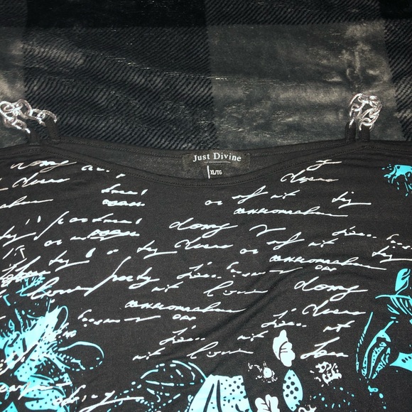 Shirt - Picture 2 of 2